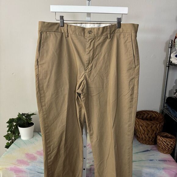POLO Ralph Lauren Men's Tan Chino Pants 36x32 - Picture 4 of 9
